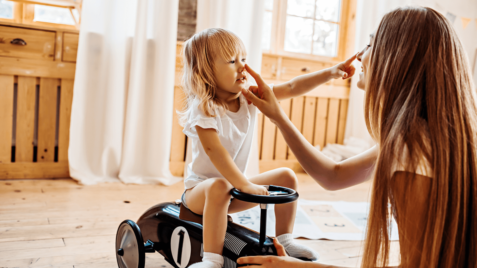 girl playing with au pair